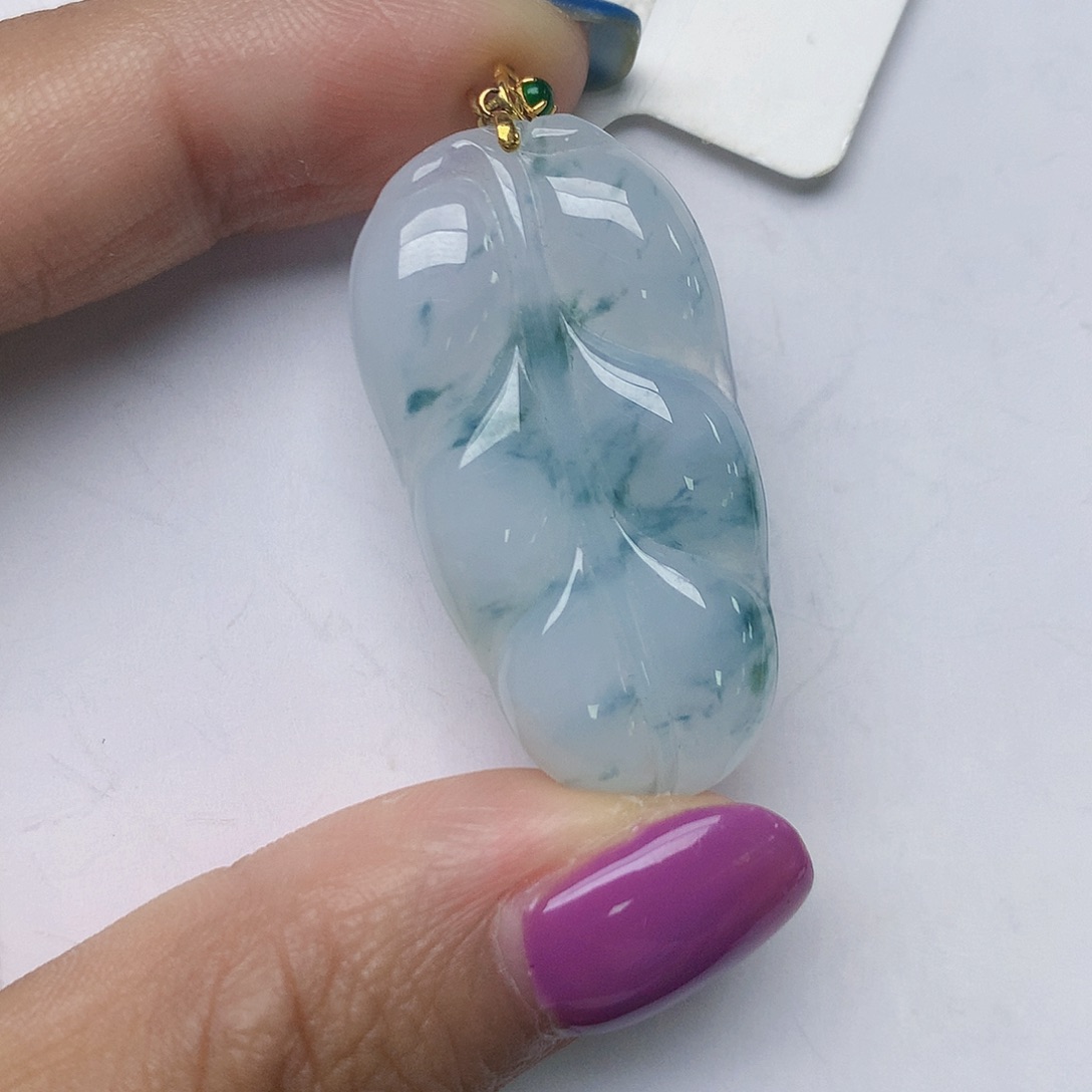 翡翠18K金镶嵌颈饰天然翡翠