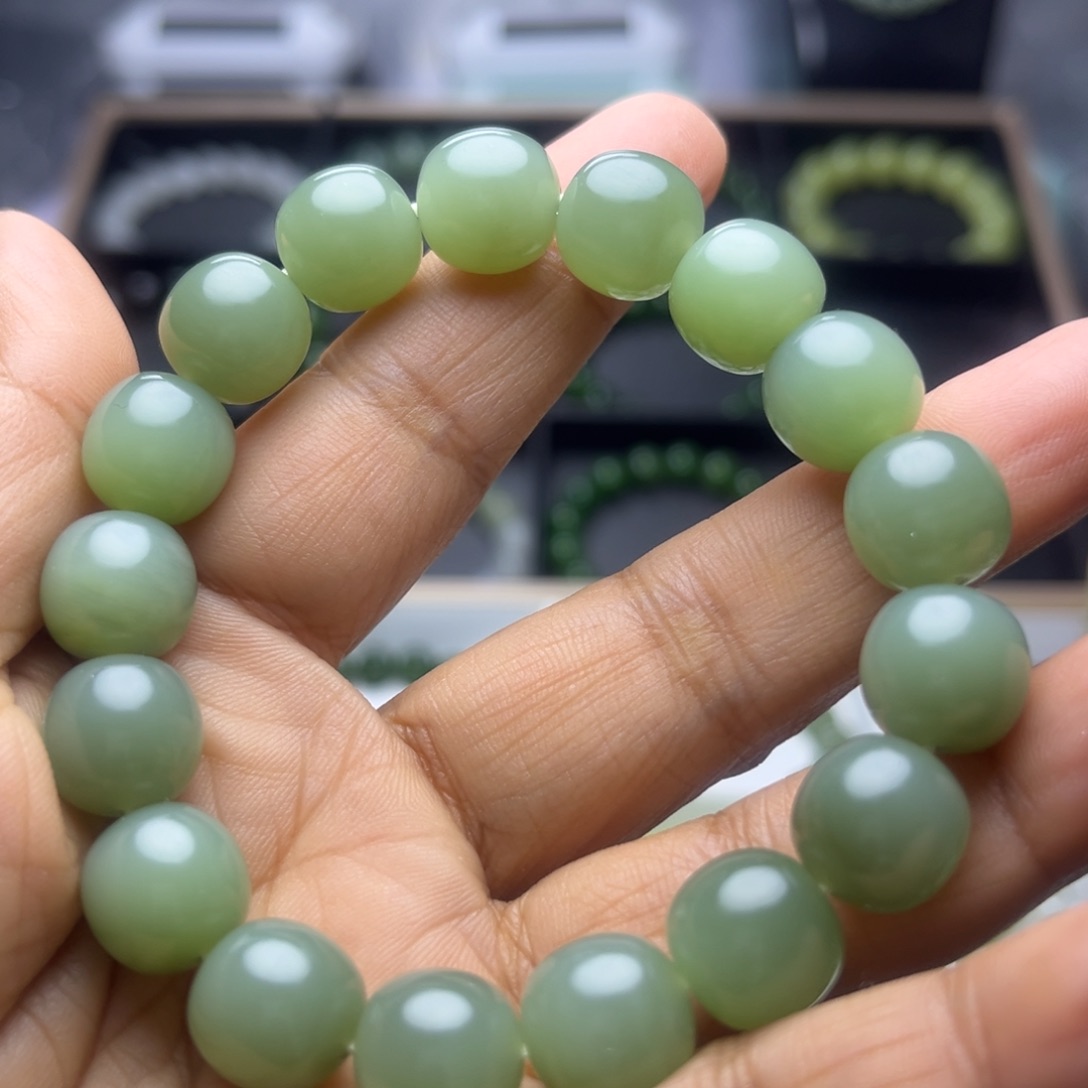 和田玉（碧玉）未镶嵌手串