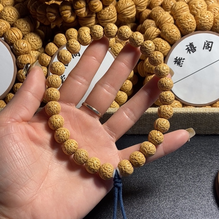 小*哥8号，桃核手持爆肉一道筋