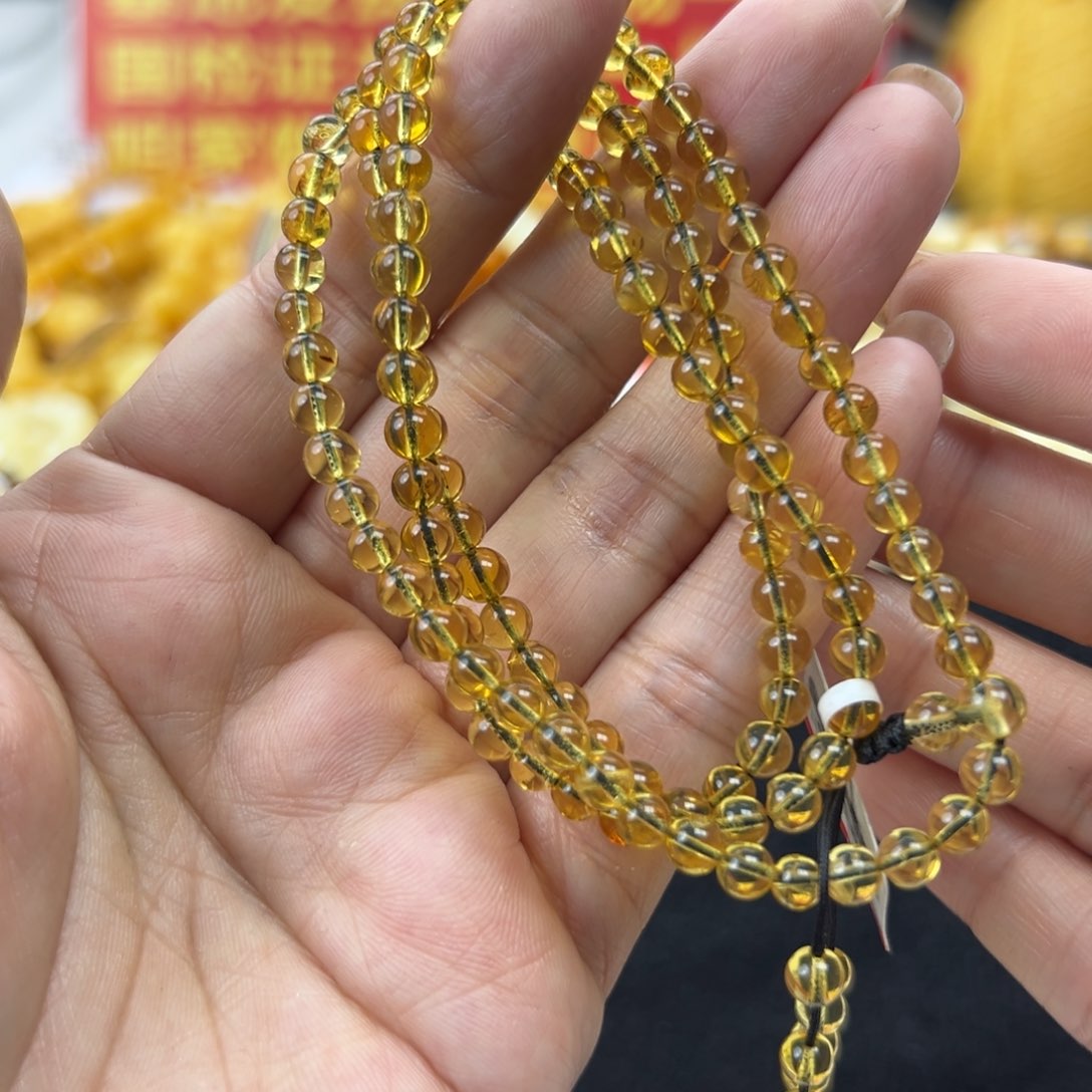 琥珀珠宝奇石未镶嵌