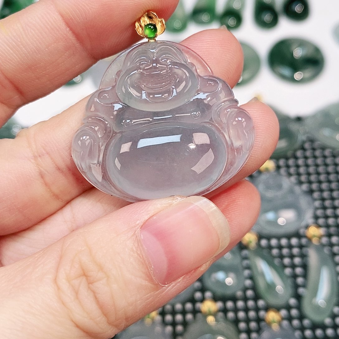 翡翠颈饰18K金镶嵌吊坠