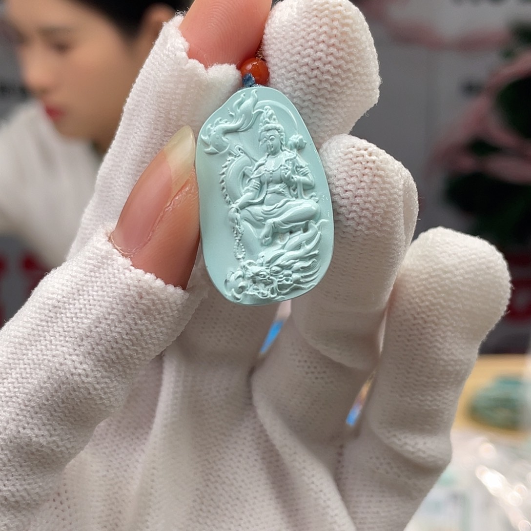 绿松石未镶嵌挂件