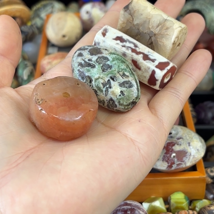 减***影玛瑙/玉髓未镶嵌颈饰