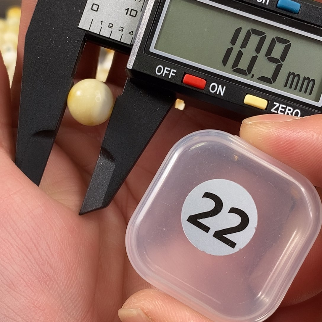 琥珀裸石未镶嵌微瑕