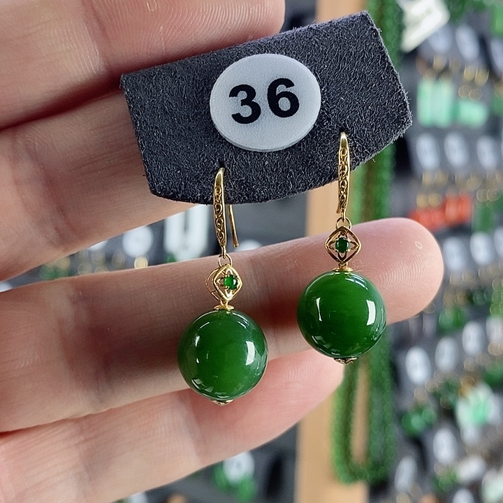 和田玉耳饰18K金镶嵌