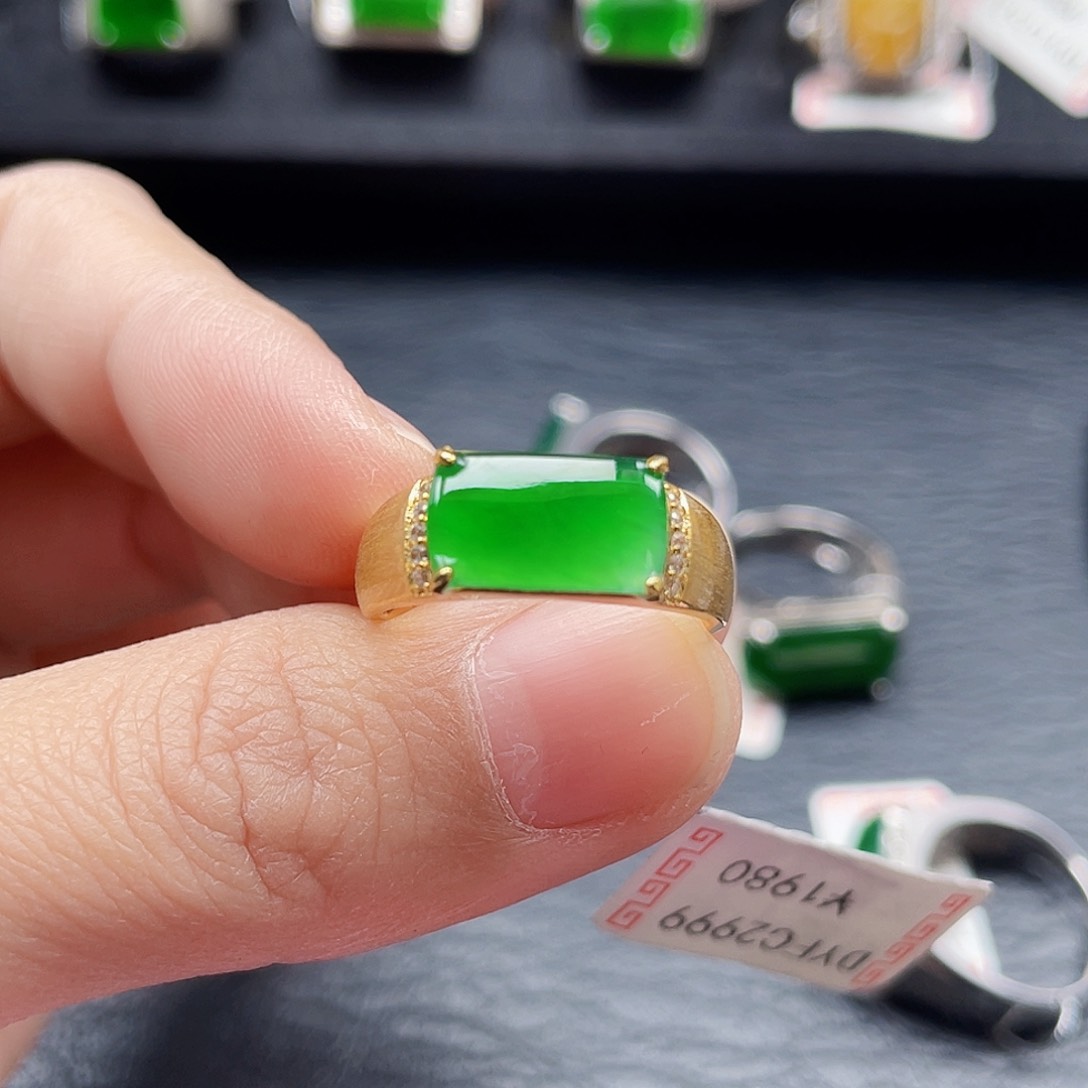 翡翠戒指银S925镶嵌飛*?天然a货翡翠2999