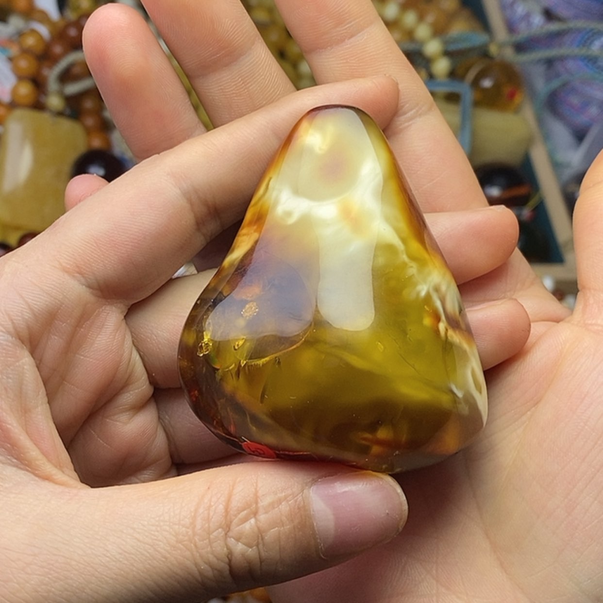 【闪购商品】未镶嵌琥珀珠宝奇石