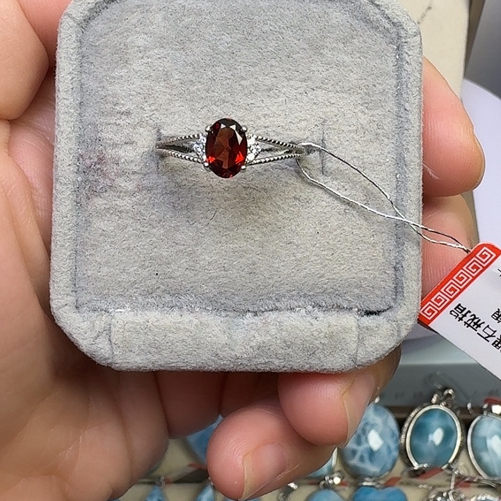 银S925镶嵌烟晶戒指