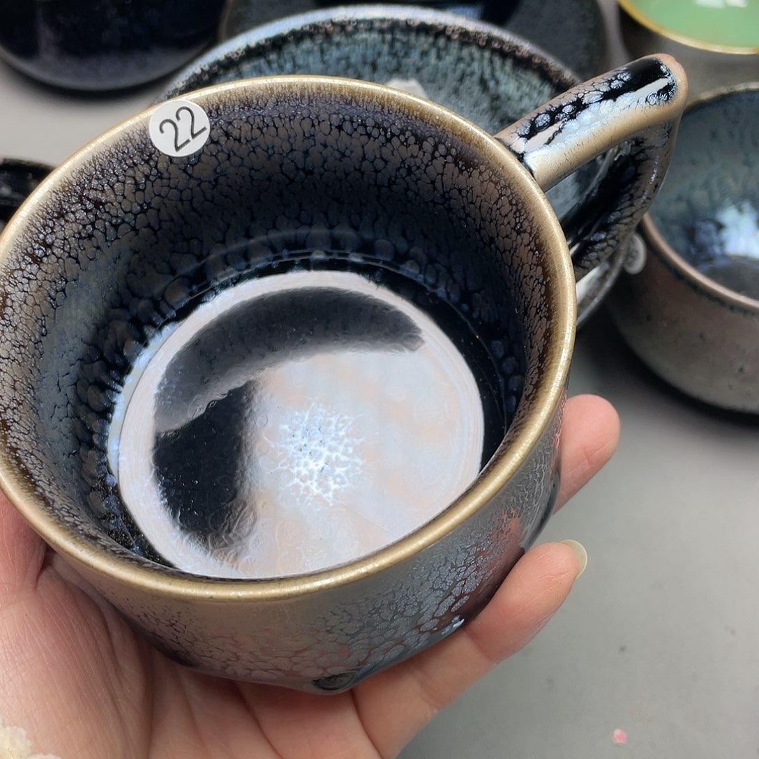 茶盏微瑕22漂亮的主人杯