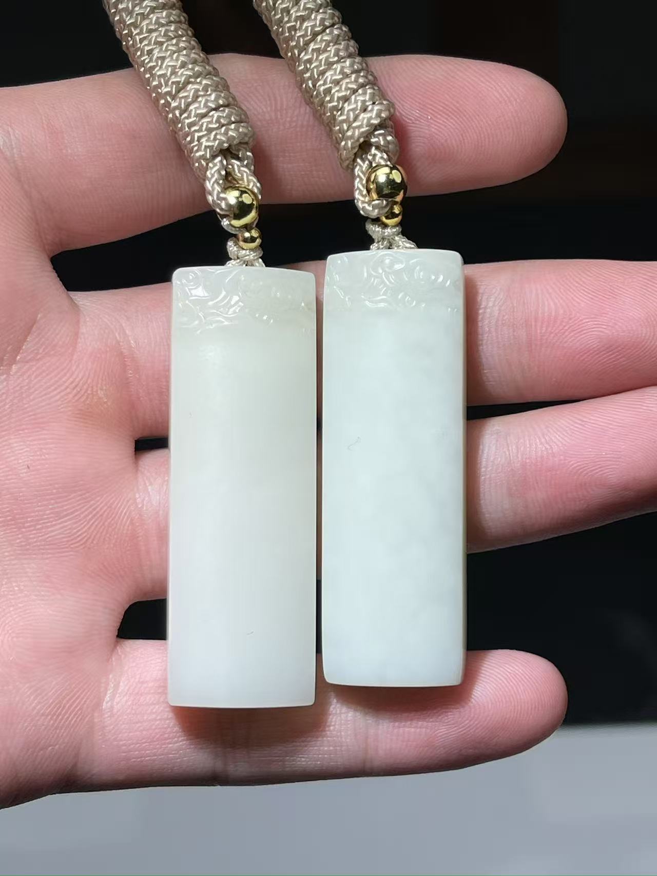 294746/和田玉    多样性发一件