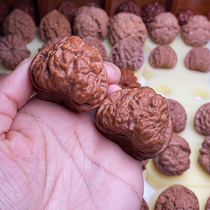 【闪购商品】文玩核桃把件？43蛤蟆头