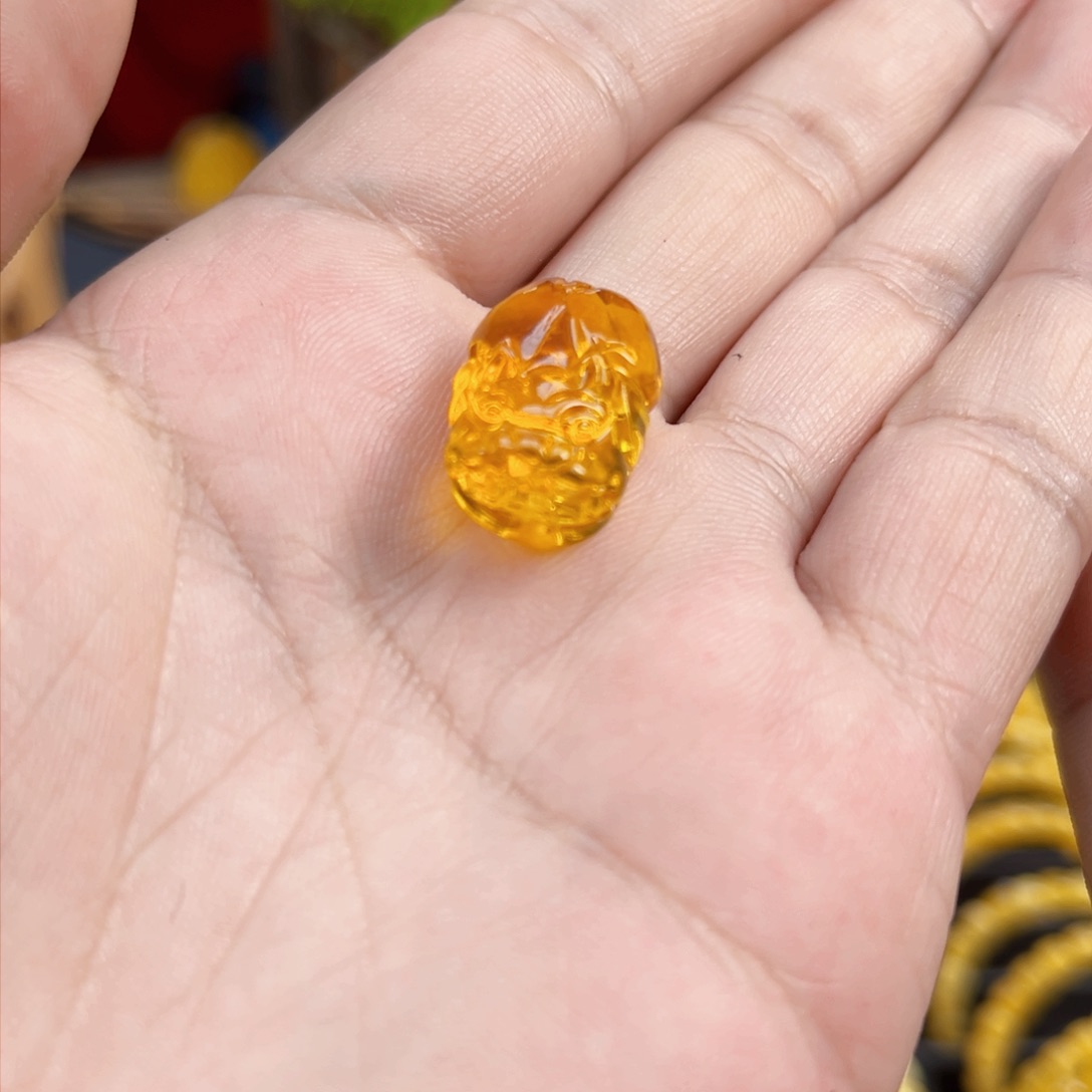 裸石琥珀未镶嵌琥珀