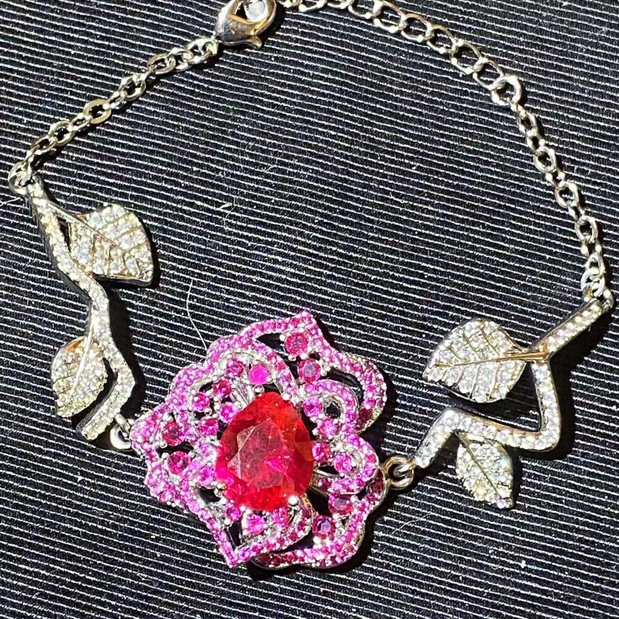   精选q104-典藏轻奢-重工豪华手链