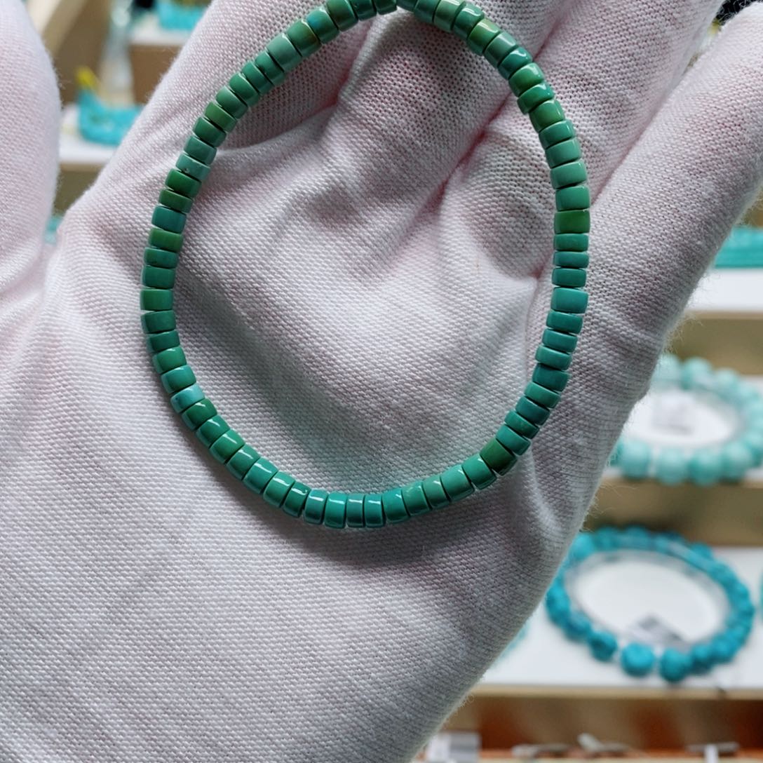 绿松石 直切手串未镶嵌