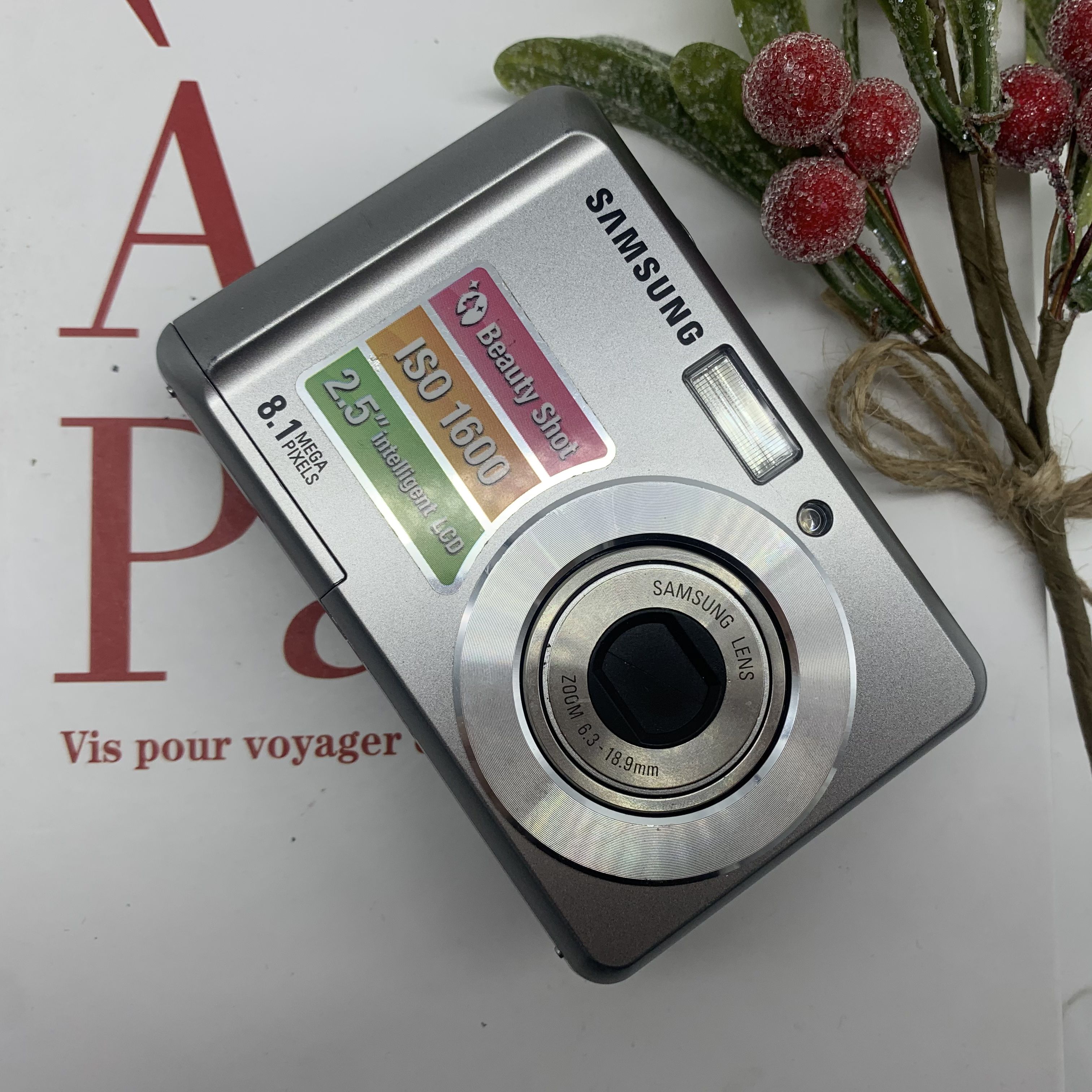 95新 Samsung/三星 ES10 810万像素 3倍光学变焦 (no退no换）