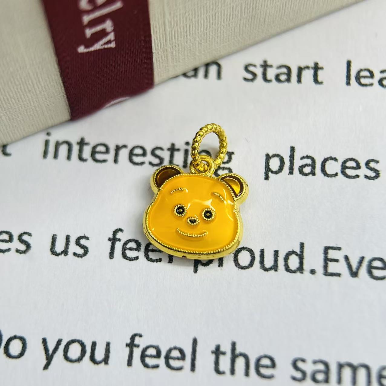 黄金足金999小黄熊DP2858