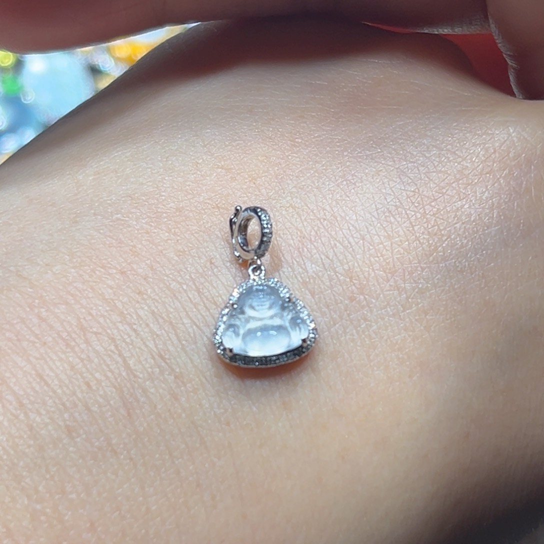 翡翠颈饰18K金镶嵌吊坠