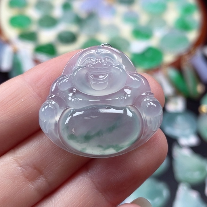 颈饰未镶嵌翡翠佛