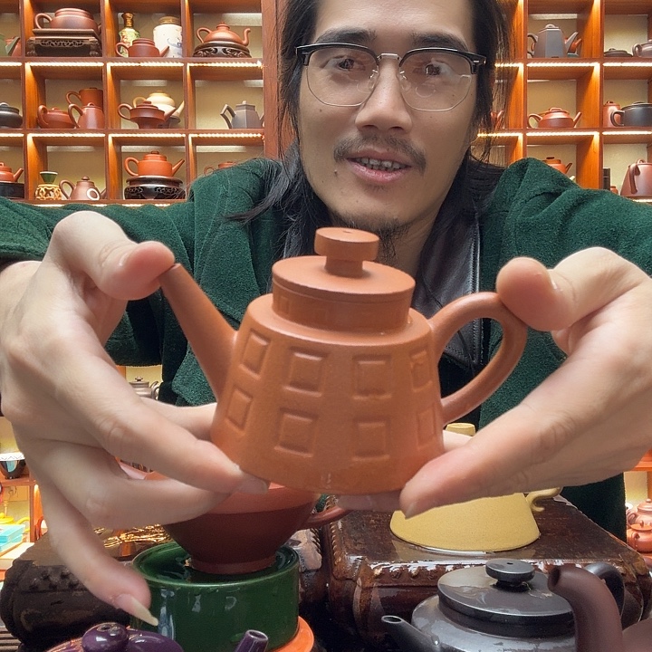 白泥茶杯fujifufuyiyiohuohuoyiyi