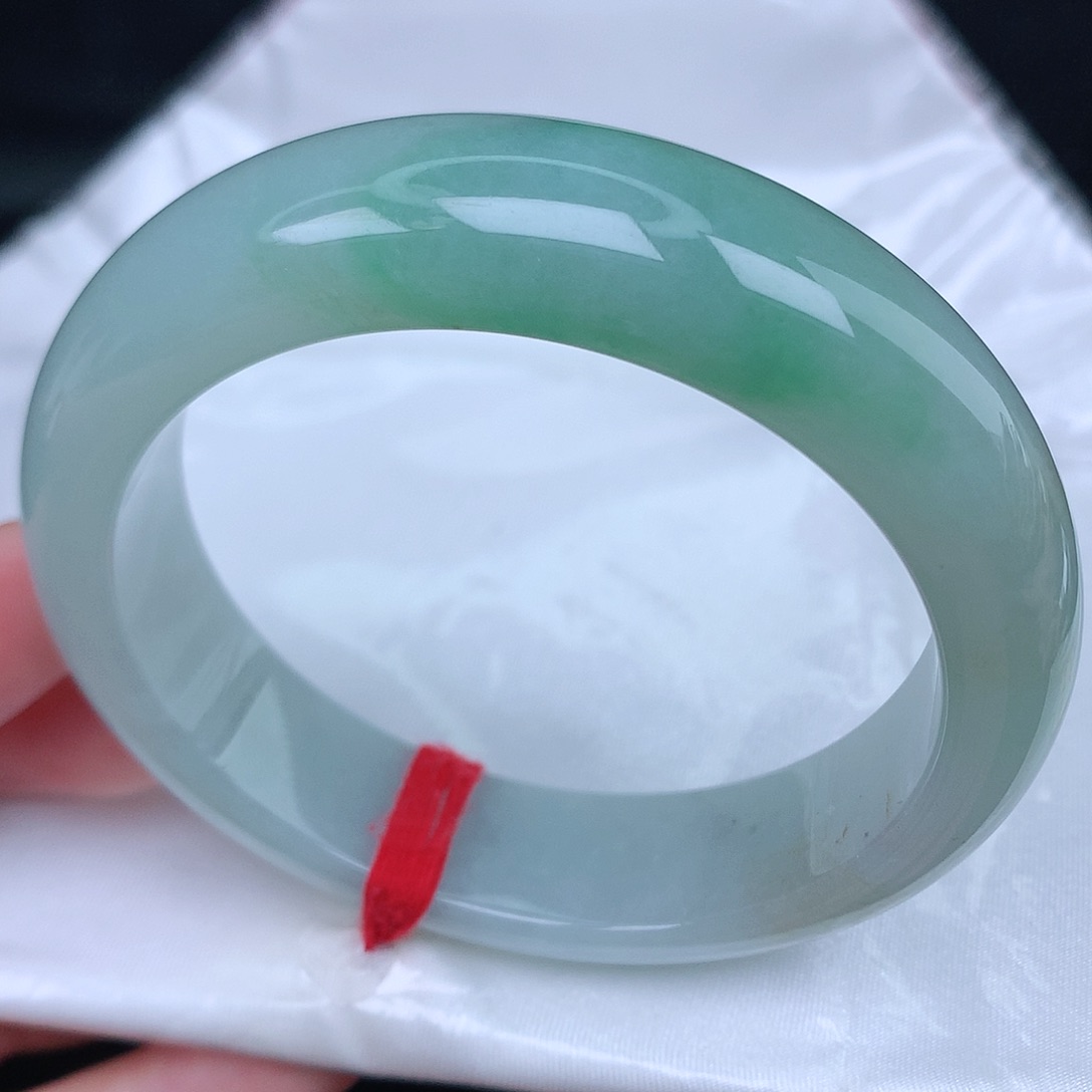 未镶嵌手镯翡翠天然