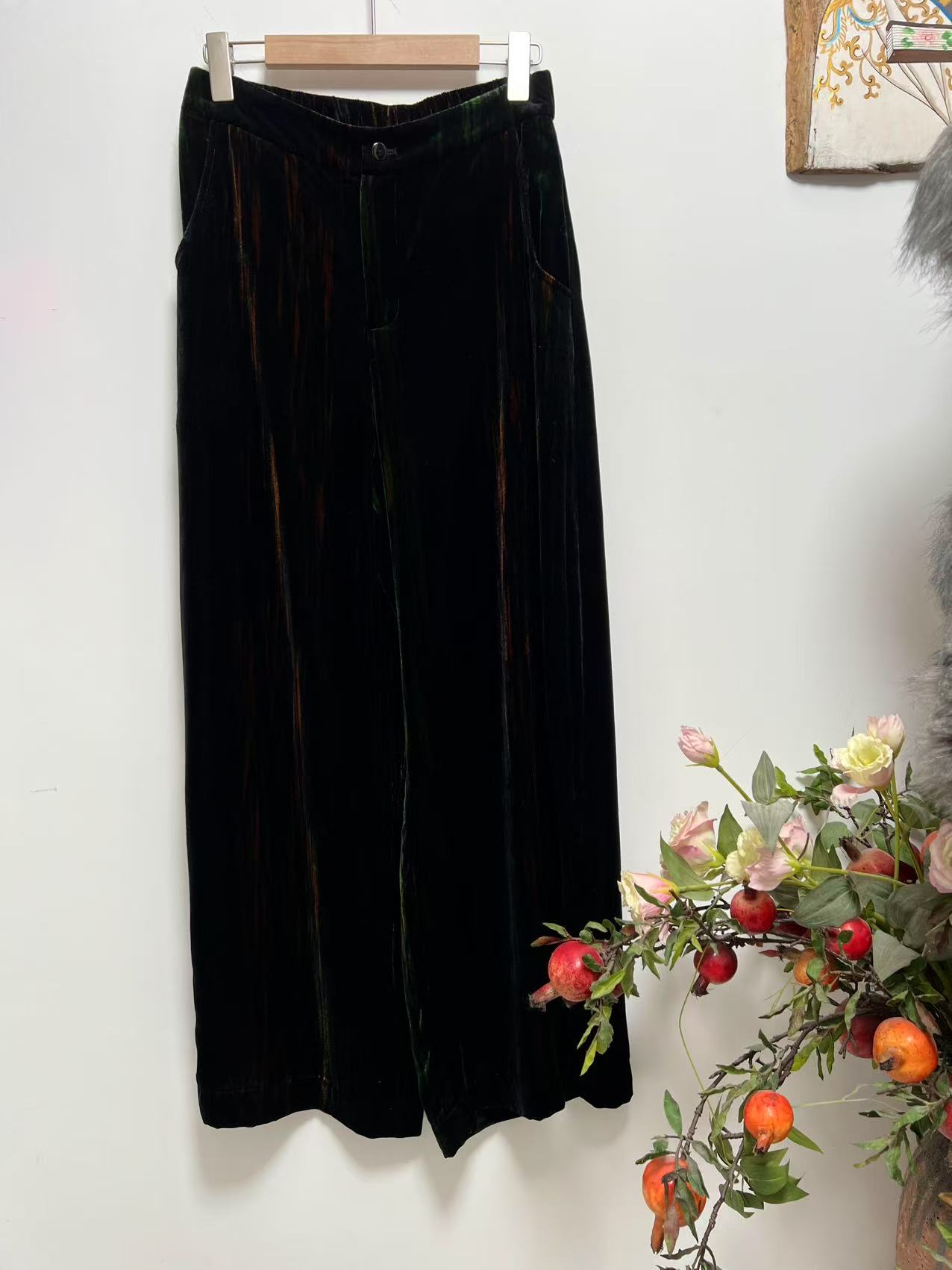 『若安』女款春秋百搭气质高腰显瘦港风丝绒直筒阔腿裤（25004-2）