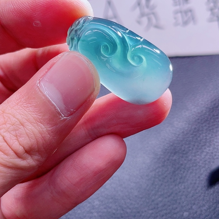 翡翠颈饰未镶嵌999999999