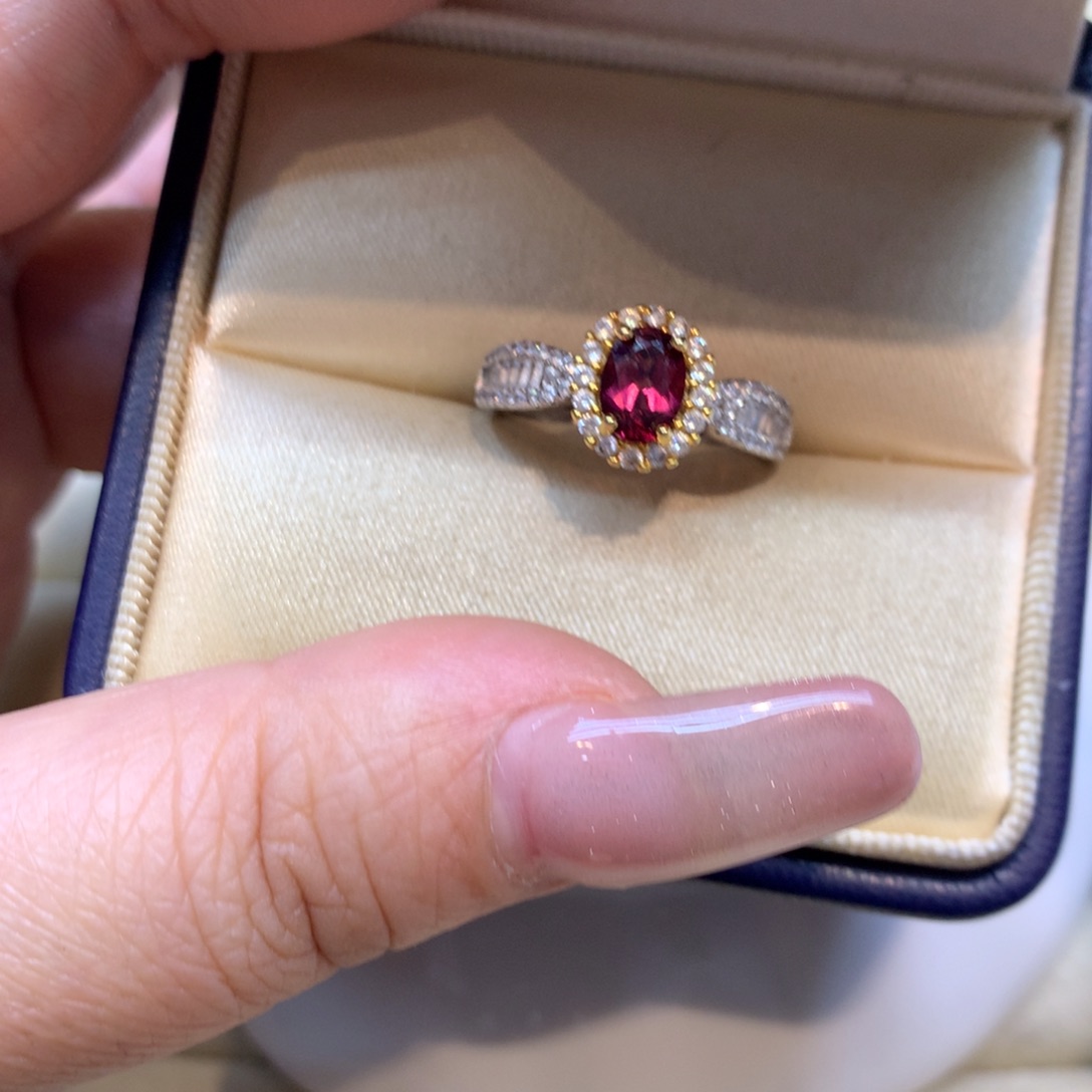 银S925镶嵌戒指石榴石