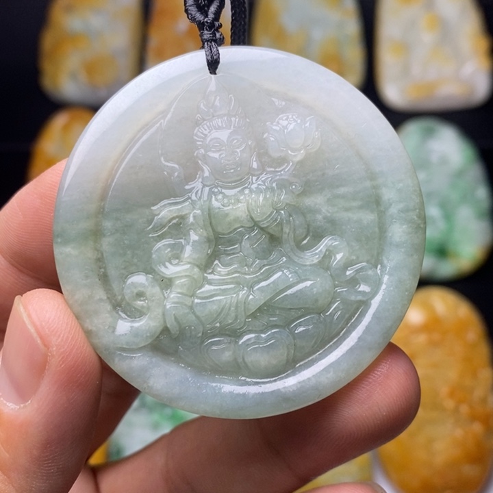 定制翡翠未镶嵌颈饰翡翠