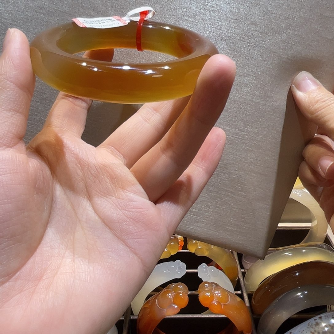 玛瑙/玉髓未镶嵌手镯