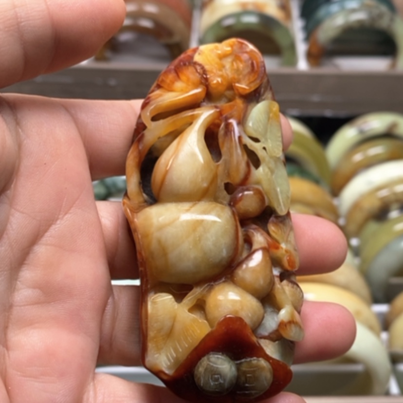 【闪购商品】蛇纹石玉未镶嵌手镯