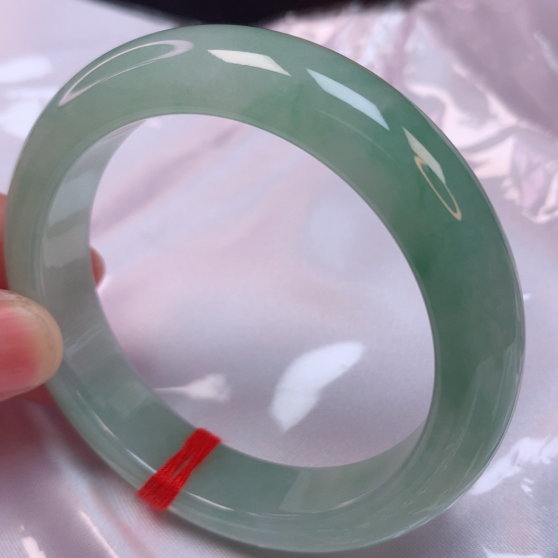 翡翠手镯未镶嵌53+ 翡翠手镯