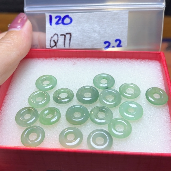 定制翡翠未镶嵌不