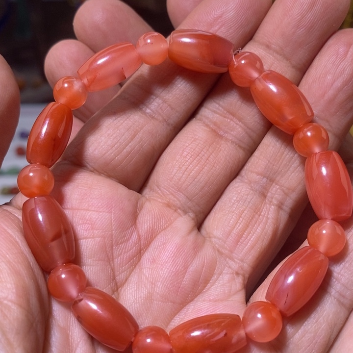 南红玛瑙配饰未镶嵌