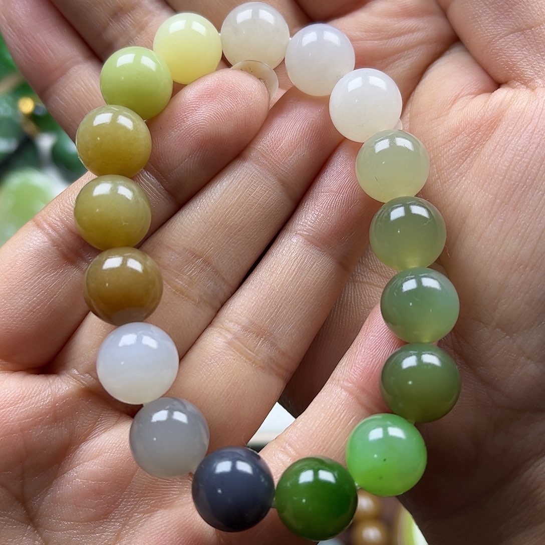 和田玉手串未镶嵌地*