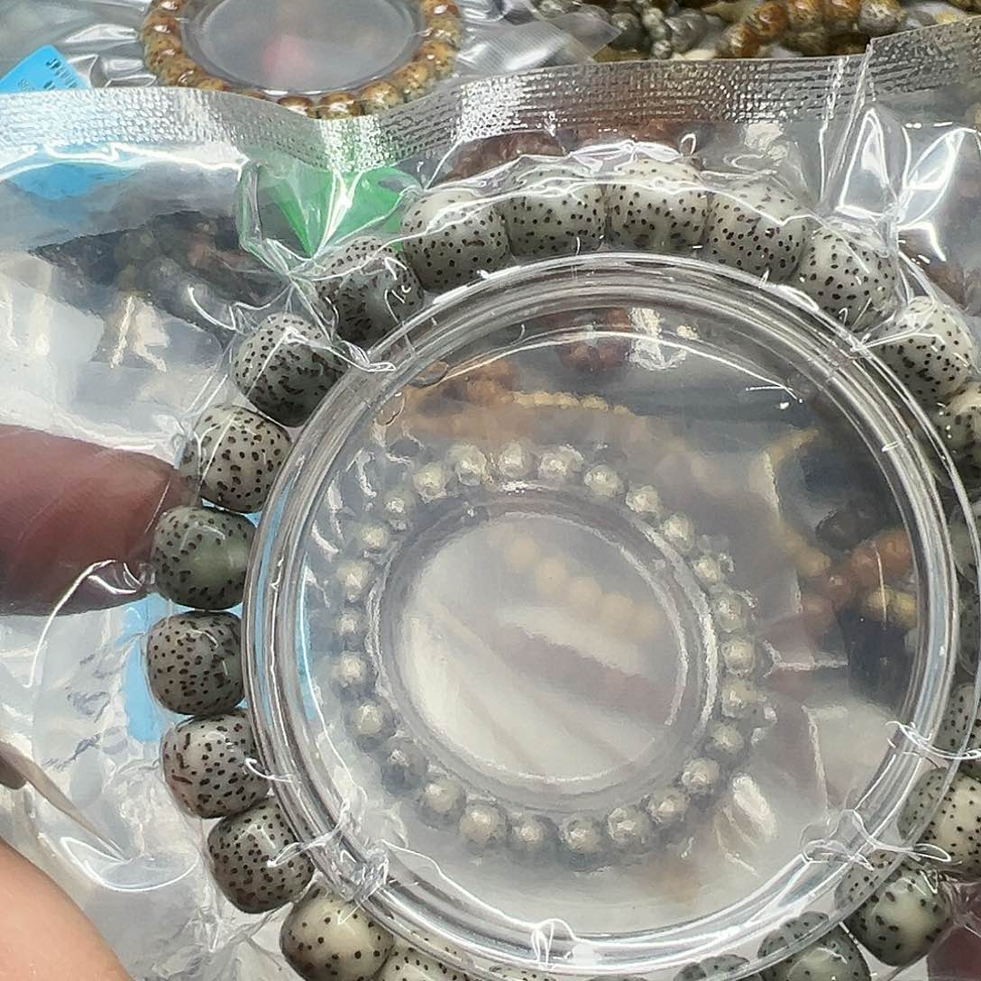 星月菩提手串54高端卡姿兰大眼睛星月菩提单圈0.9