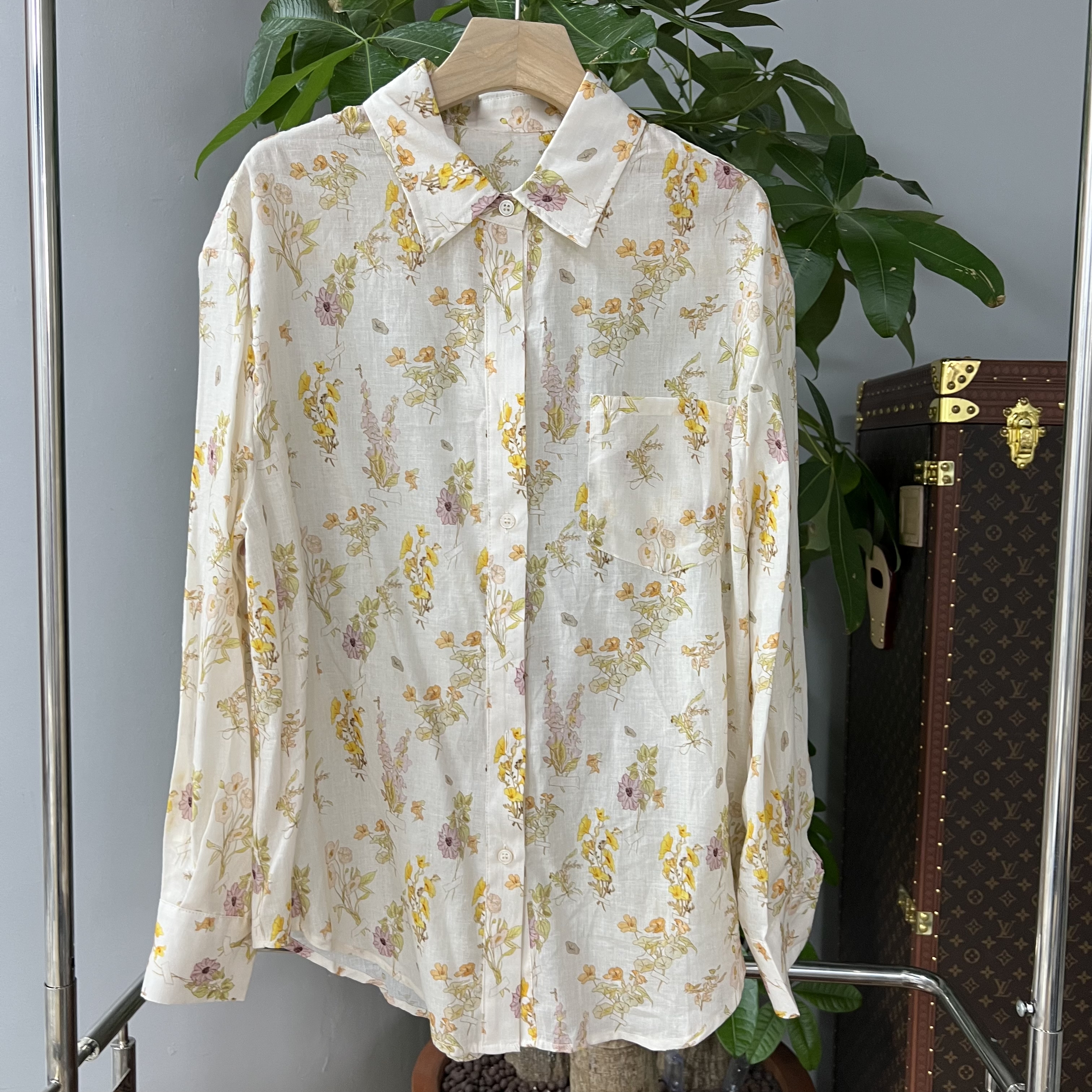 2025新款小众苎麻小碎花衬衫气质时尚百搭简约宽松