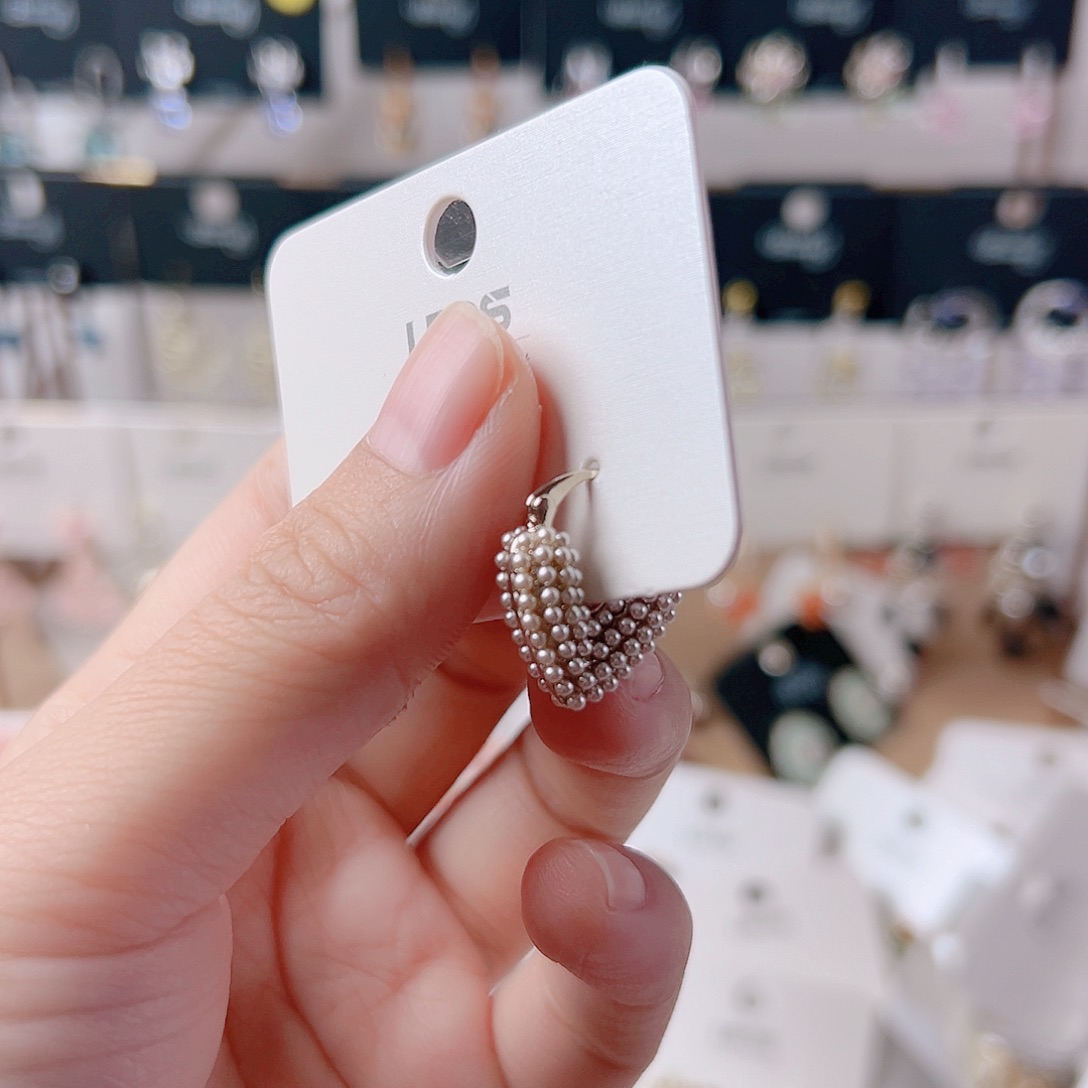 锆石纯铜合金耳环的