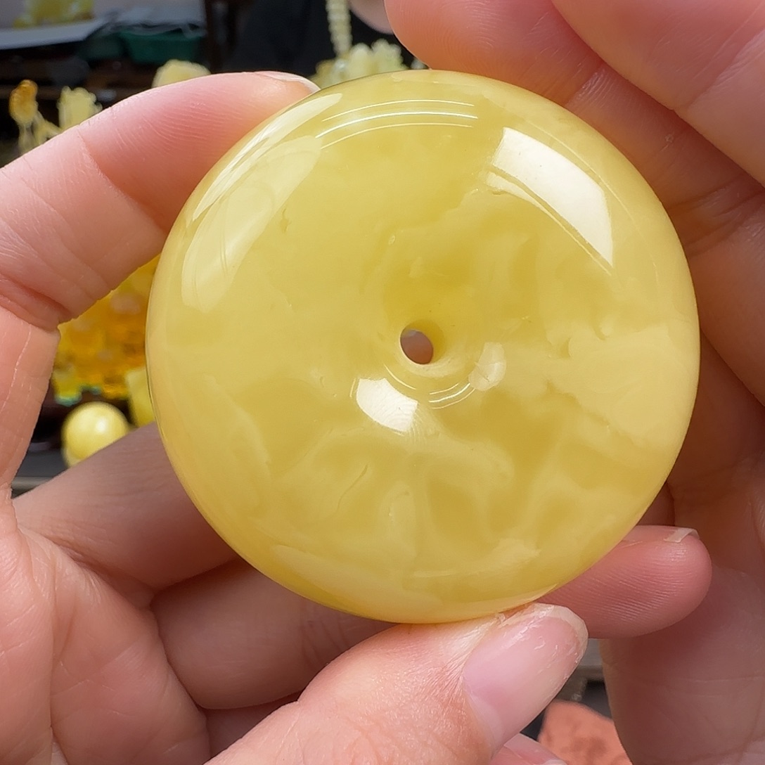 蜜蜡未镶嵌珠宝奇石微瑕