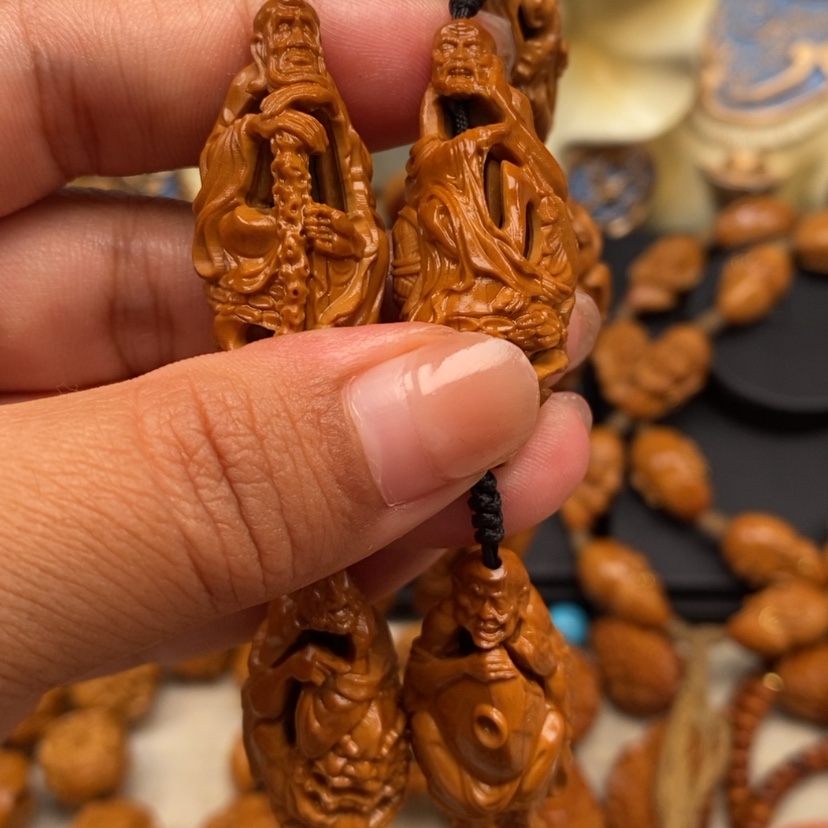 【闪购商品】橄榄核吊坠橄榄手工雕刻工艺