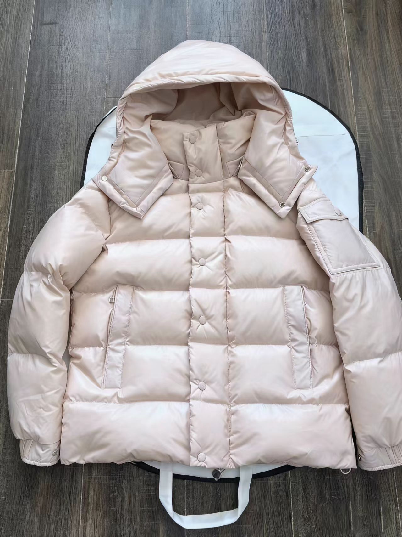 七零周年男女同款双标羽绒服