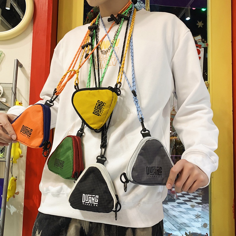 迷你钥匙包耳机包小众个性小挎包男女同款青年休闲百搭简约零钱包