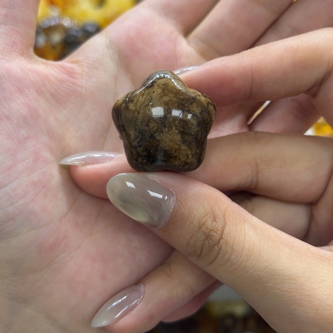 琥珀颈饰未镶嵌天然琥珀微瑕