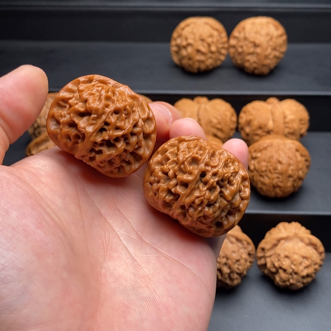 文玩核桃吊坠秦闷39.5