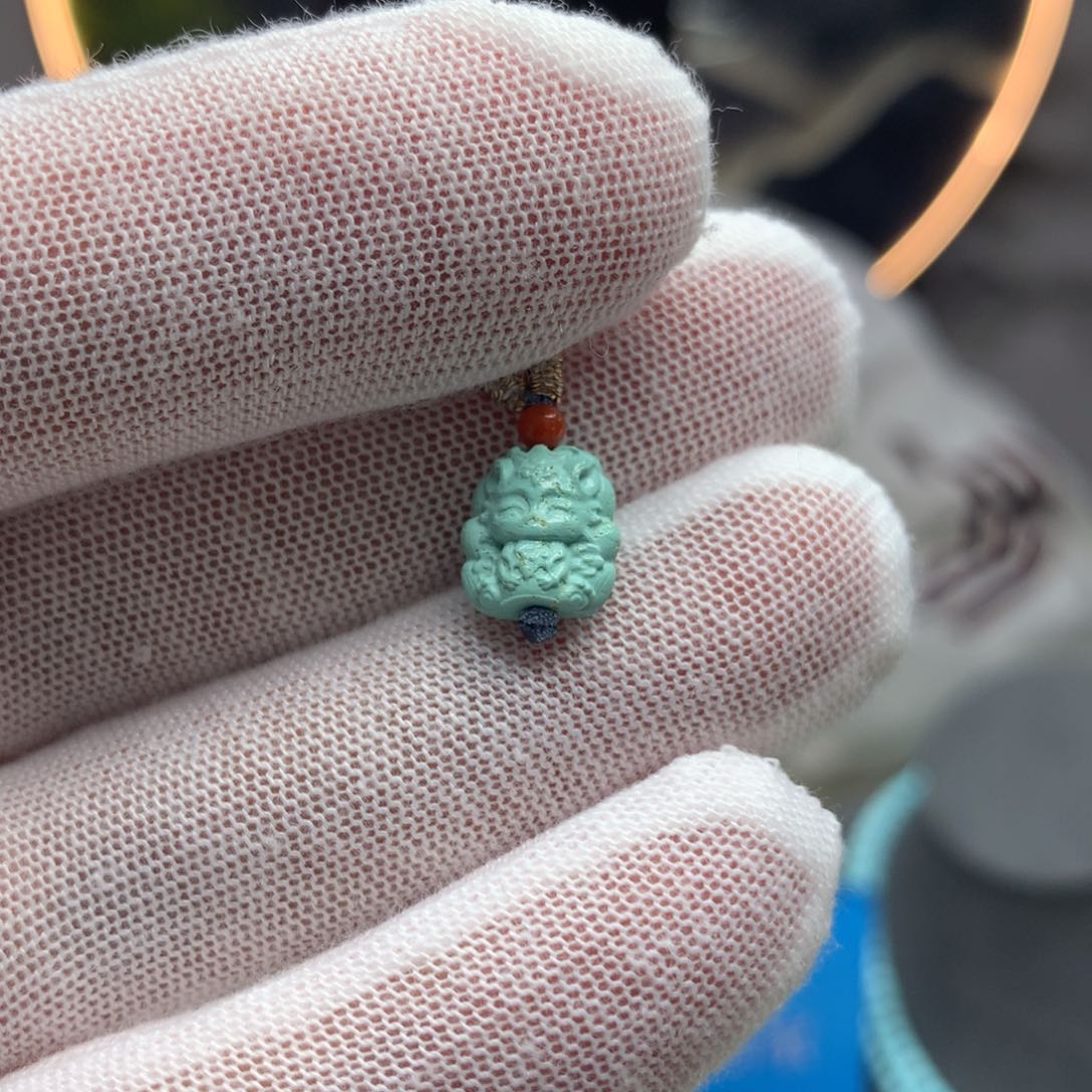 绿松石挂件未镶嵌