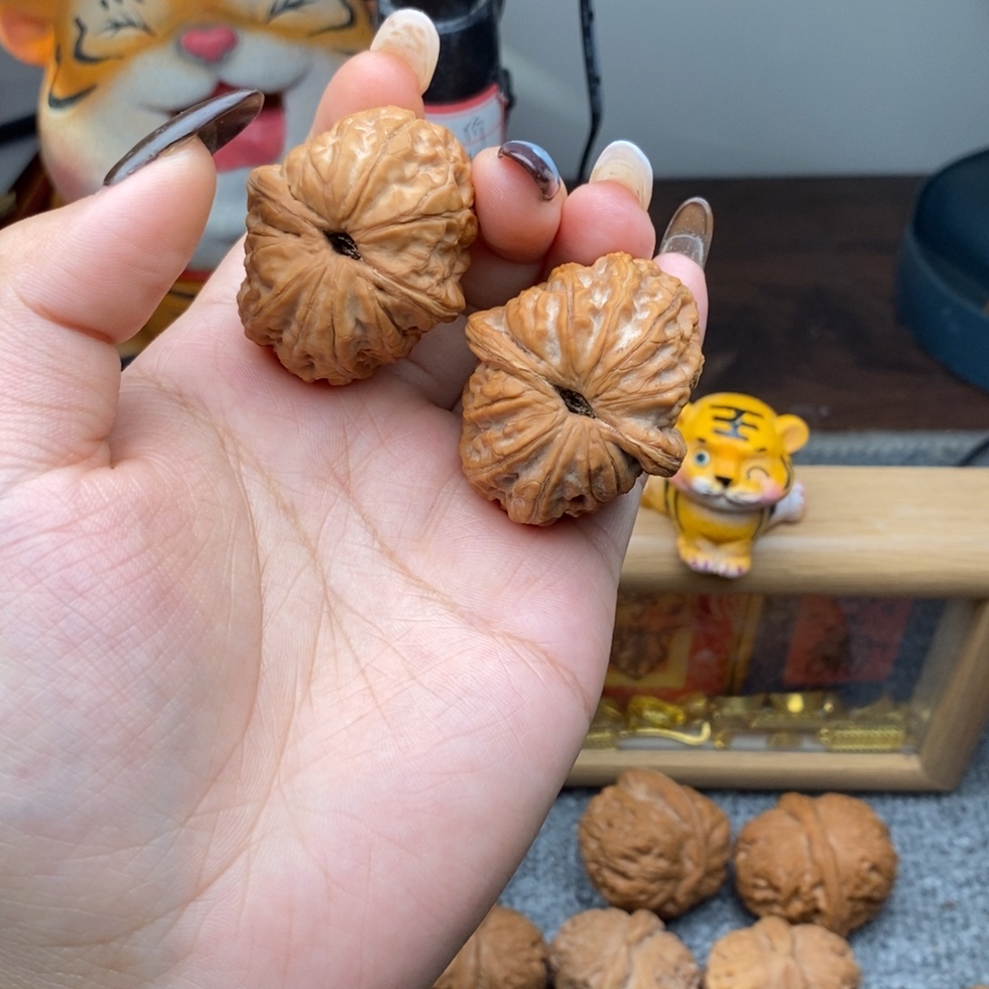 清***途文玩核桃吊坠元宝