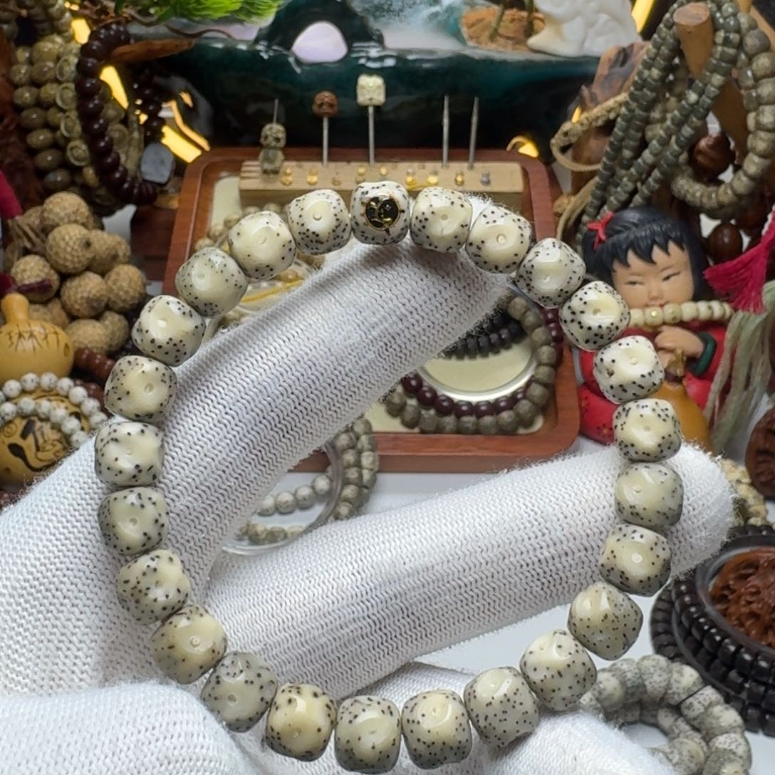 星月菩提手串10号车尺寸9.8石玉标无相单圈