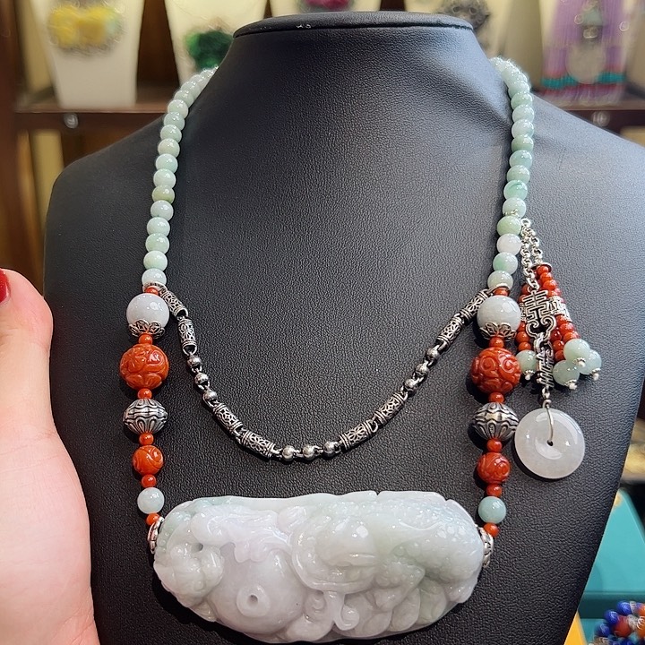 翡翠项链未镶嵌项链