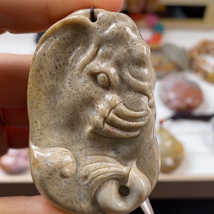 硅化玉颈饰未镶嵌37号链接