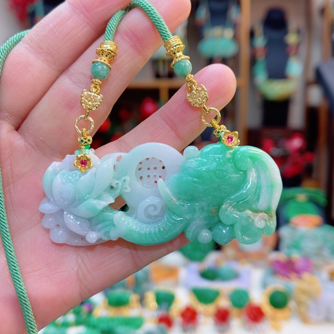 翡翠颈饰合金48小时鉴赏期