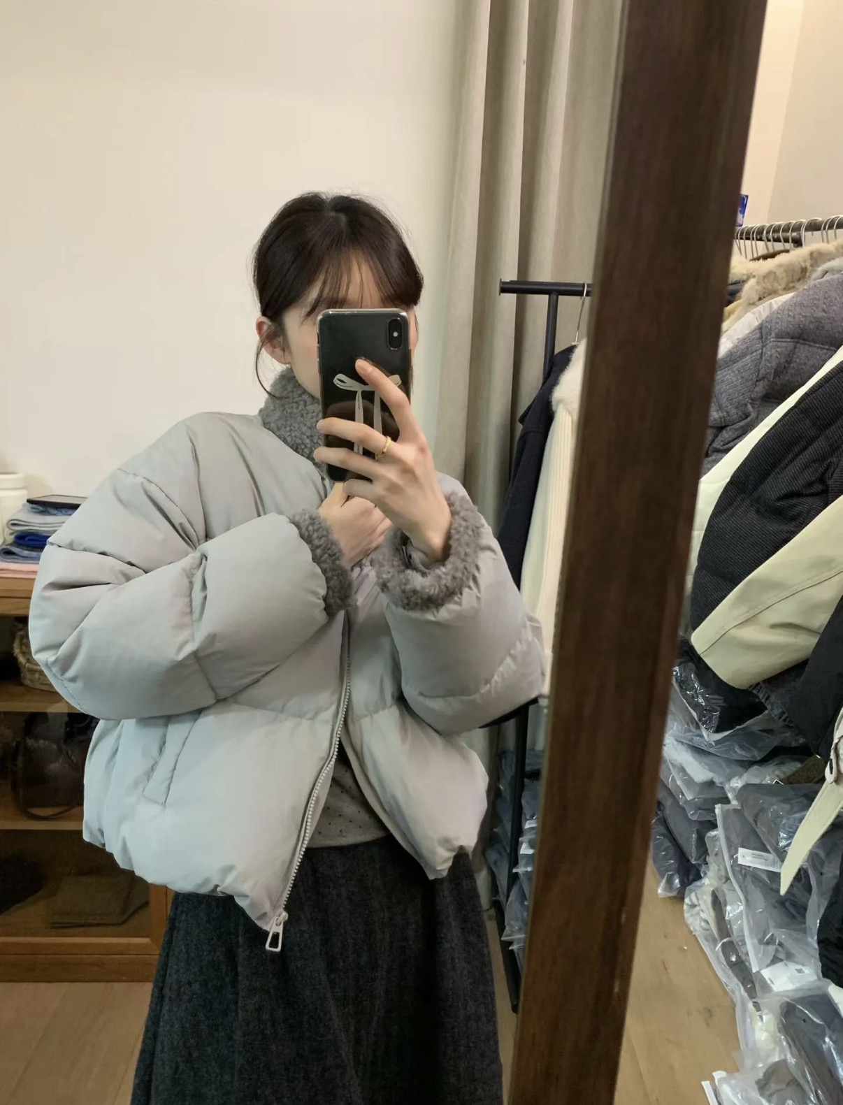 灰灰呀！1885"欧尼小奶包" 韩代设计感毛毛拼接立领加厚羽绒服外套